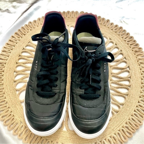 Nike Drop Type LX Sneakers in Pink Tint/Black Size 8 - Picture 4 of 9